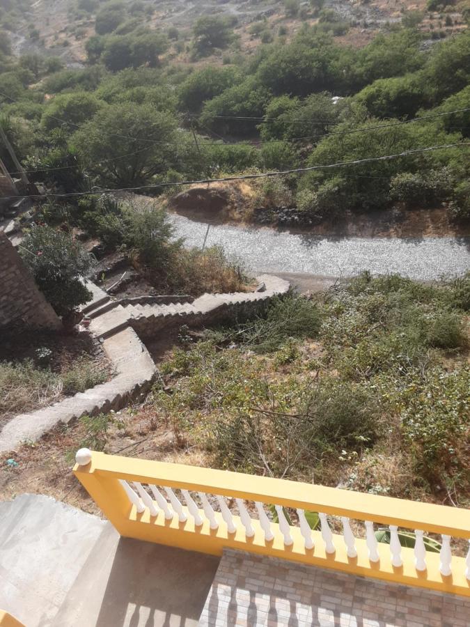 Ribeira Grande Casa Familiar Por Do Sol Bed & Breakfast エクステリア 写真